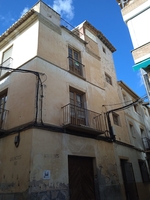 ES172656: Town House  in Baza